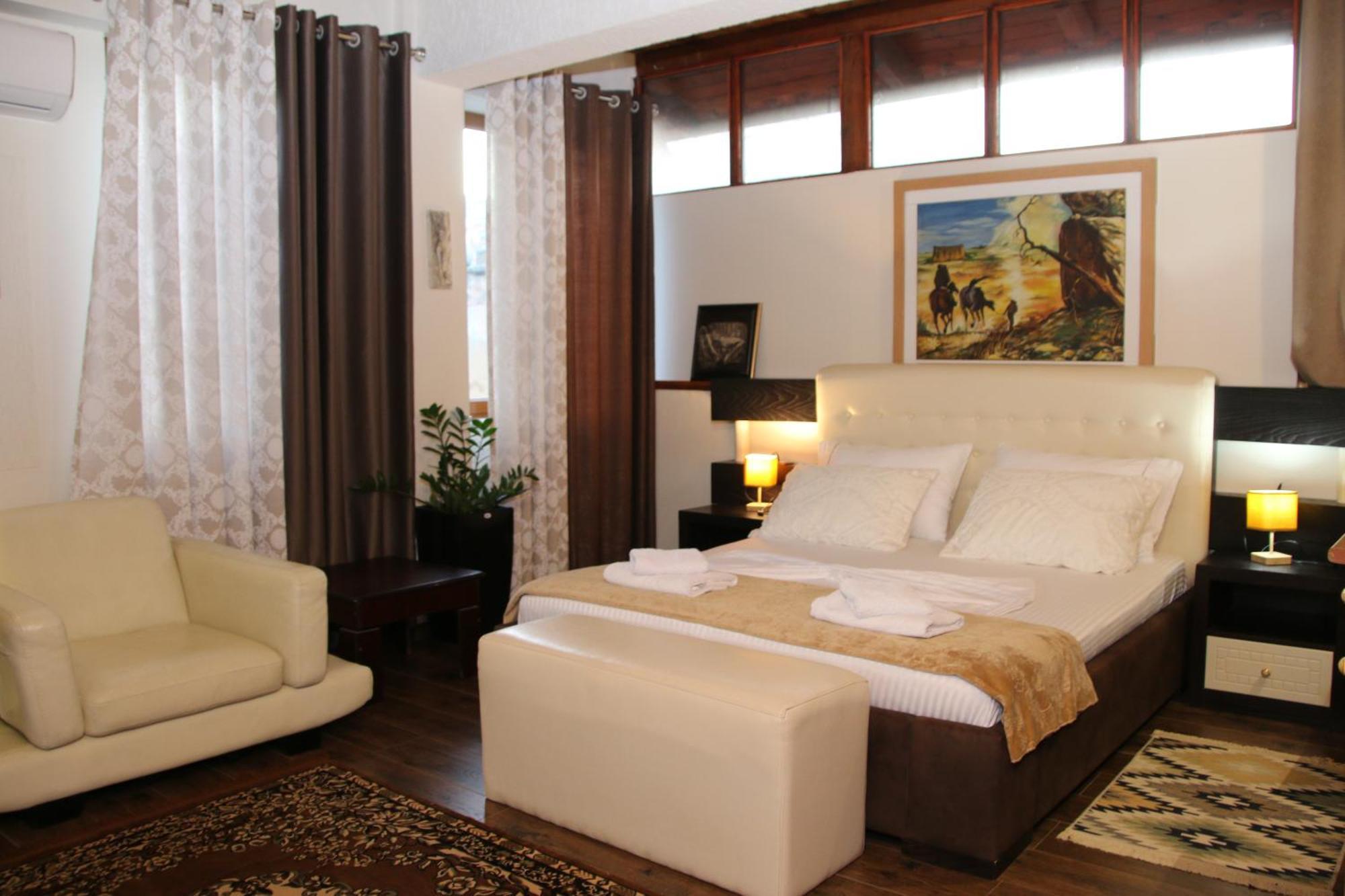 2 Kitarat Bb Bed and Breakfast Vlorë Εξωτερικό φωτογραφία