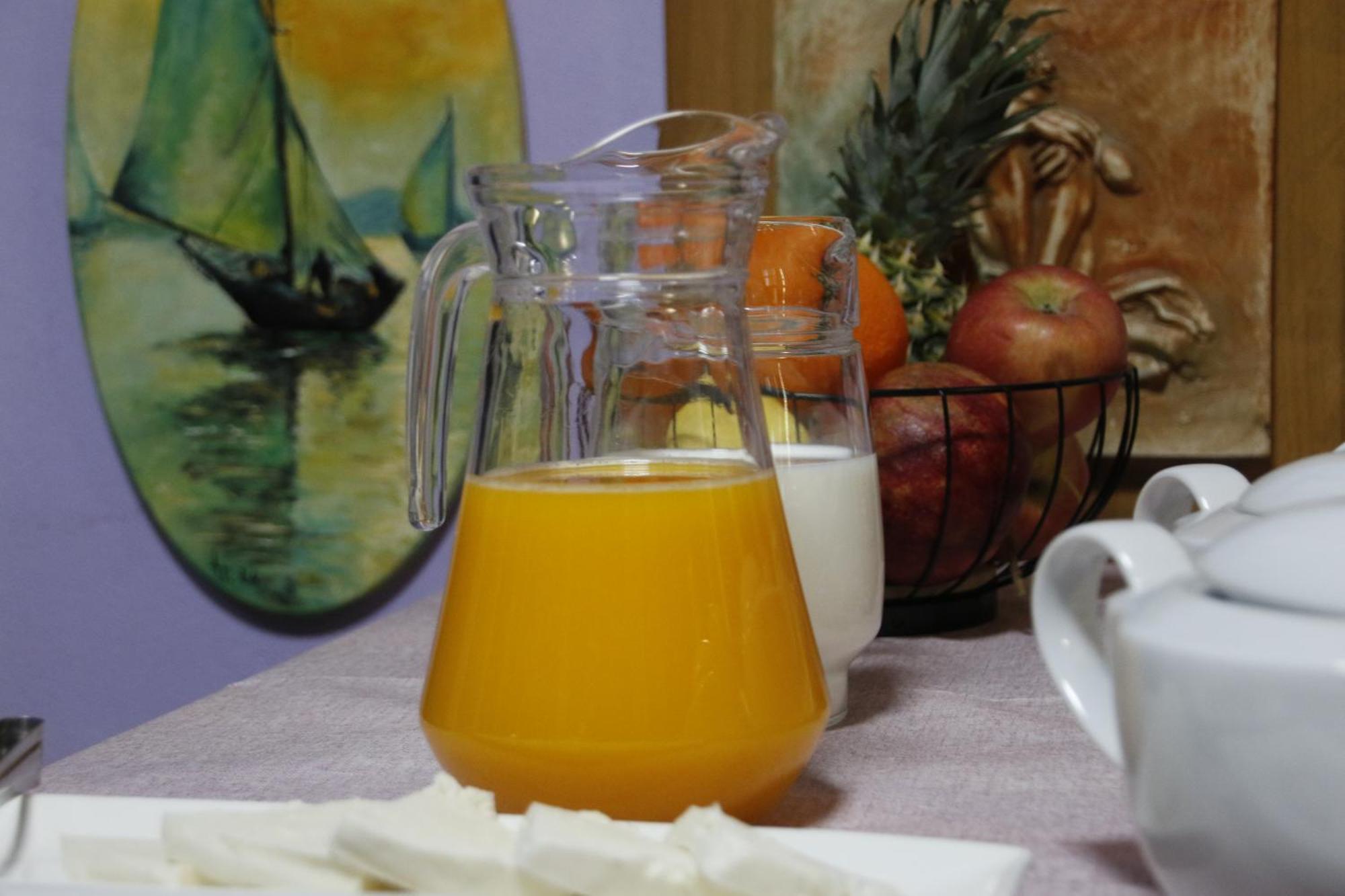 2 Kitarat Bb Bed and Breakfast Vlorë Εξωτερικό φωτογραφία